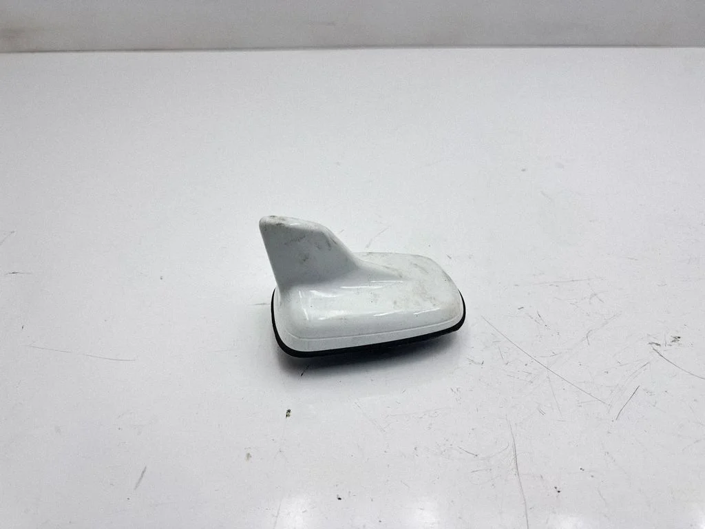 Antena (GPS) – Audi A4 Allroad B8 (2008-2016)