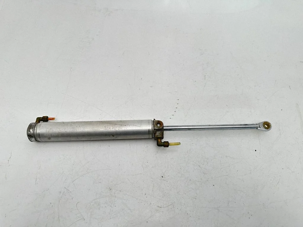 Convertible roof lock latch cylinder