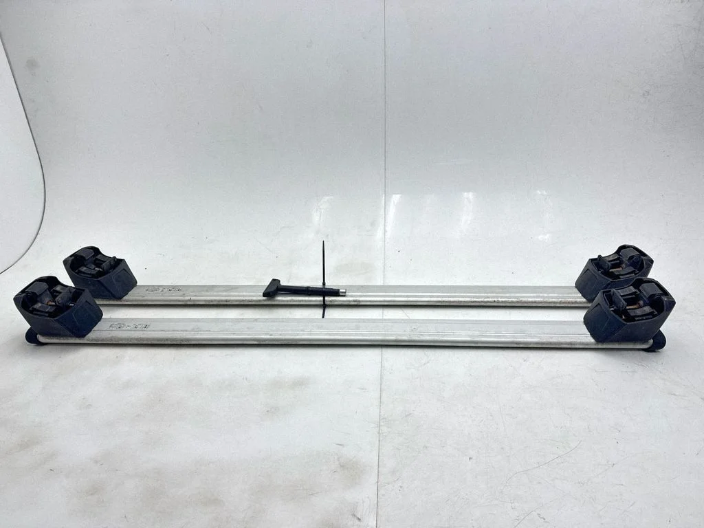 Roof bar rail 8R0071151D