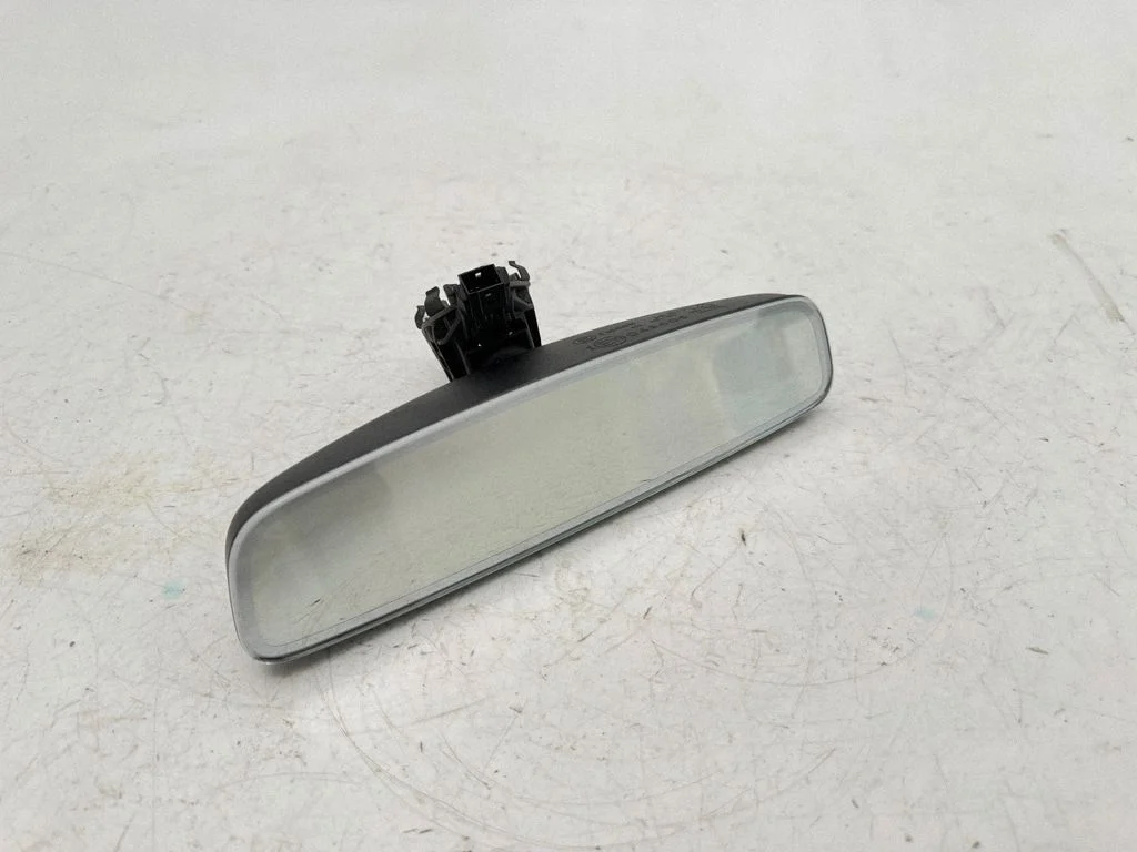 Tahavaatepeegel (salongis) 8W0857511