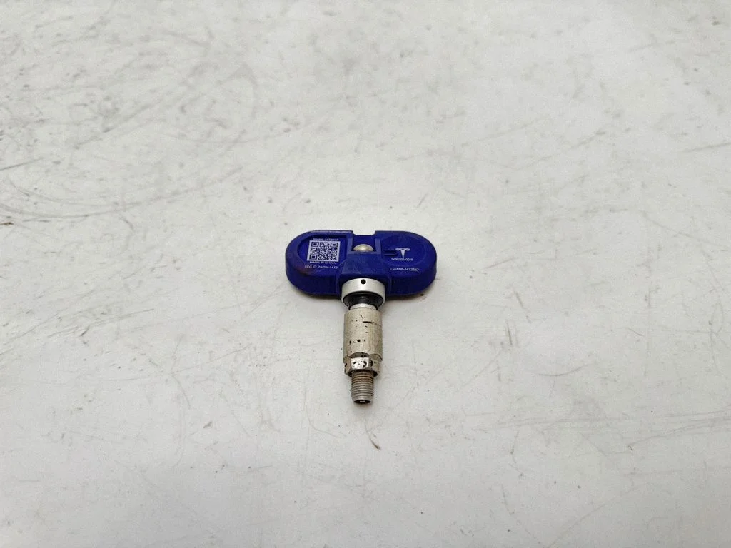 Tire pressure sensor – Tesla Model Y (2020-)