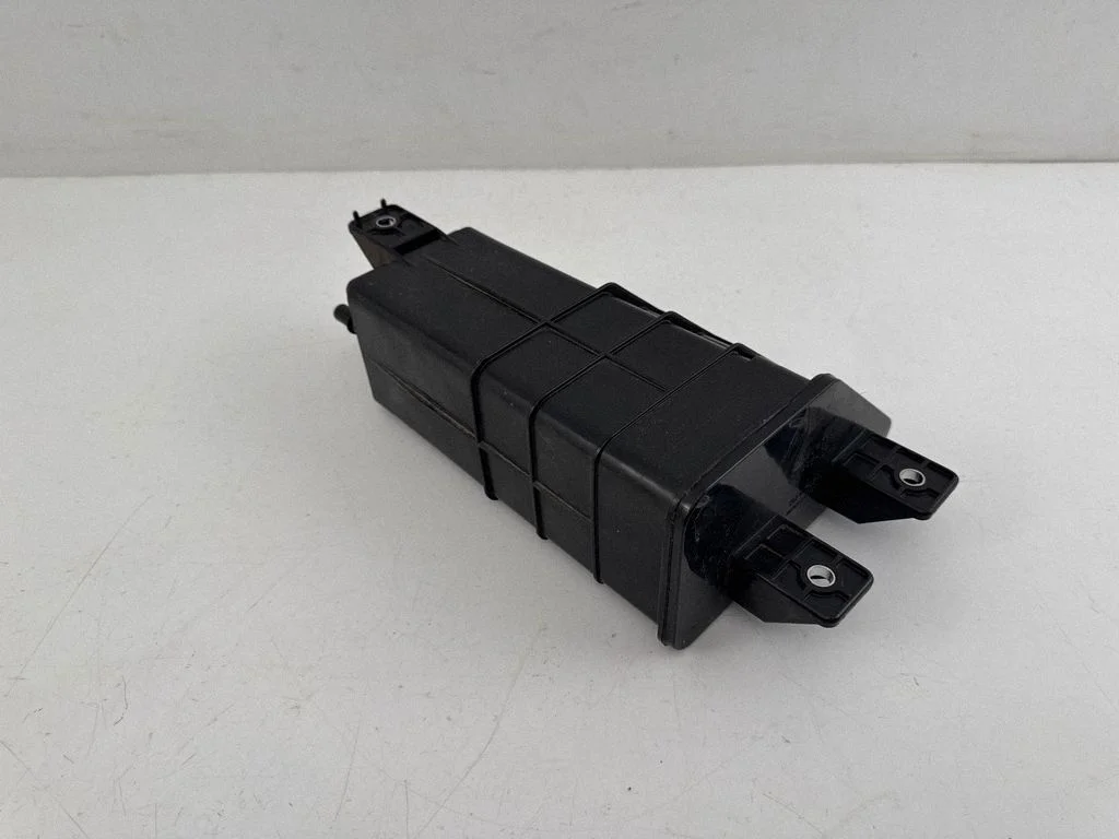 Active carbon filter fuel vapour canister 42035FL000