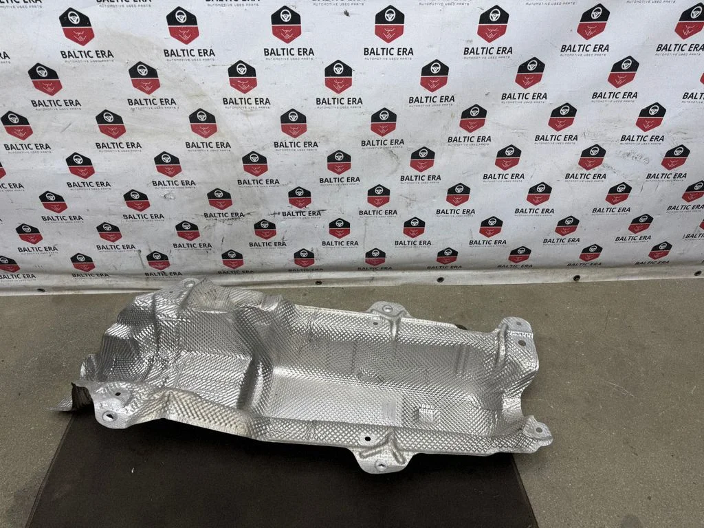 Exhaust heat shield 9822200180