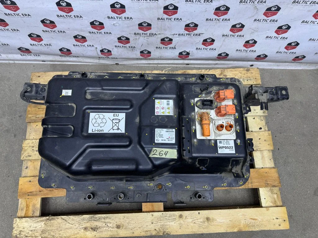 Hibrido/ elektromobilio akumuliatoriaus korpusas