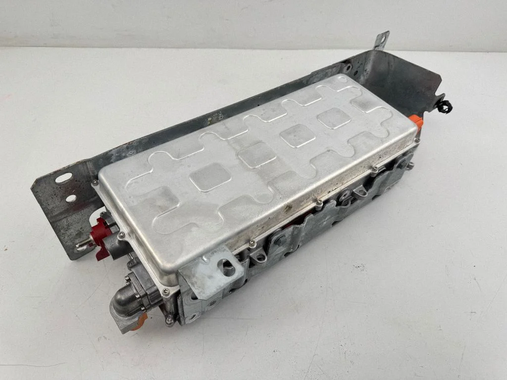 Voltage converter inverter DAP7225ACBA