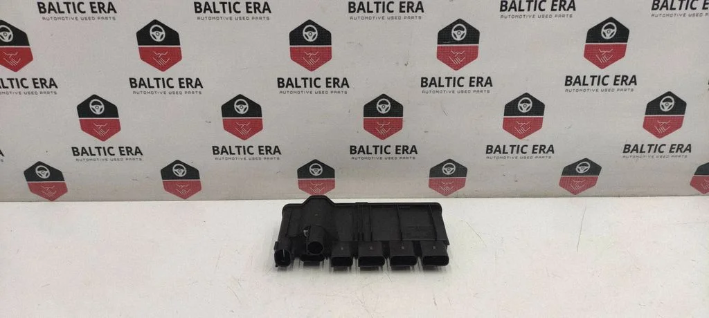 Maitinimo valdymo blokas