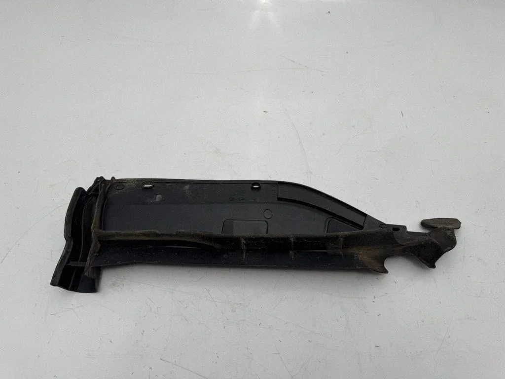 Poritiiva otsaliist 8Y0821169