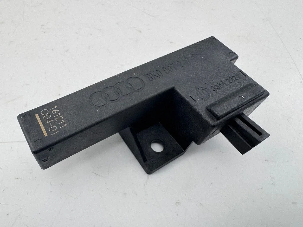 Keyless (KESSY) go control unit/module 8K0907247