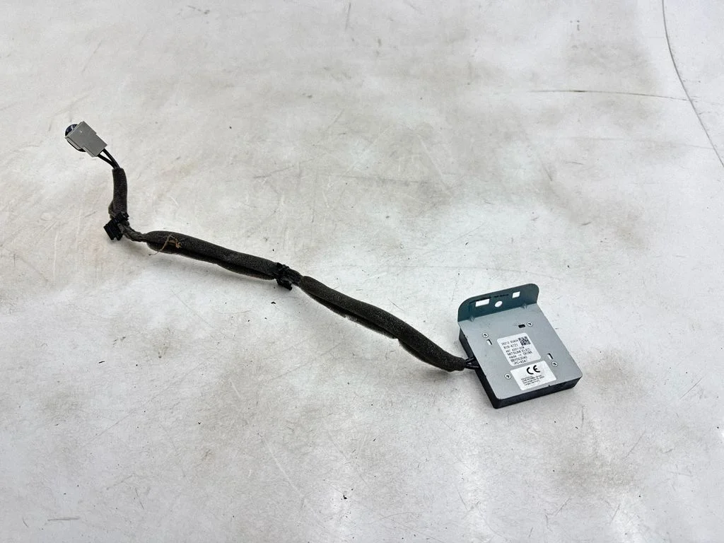 Antenni juhtplokk 282126UA0A