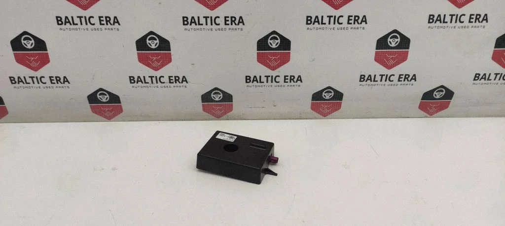 Antenna control unit 10859410