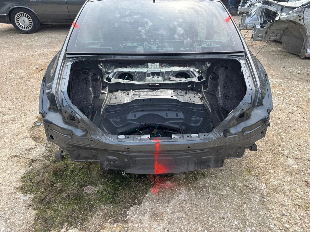 Tagumine kereosa – Mercedes-Benz CLS-klass C218 X218 (2011-2017)