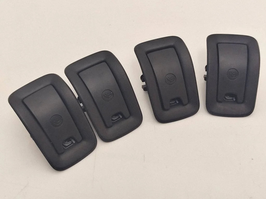 ISOFIX dangtelis