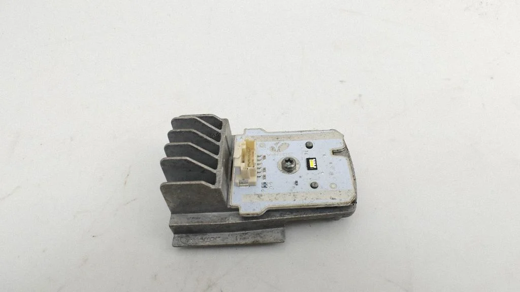 LED ballast control module 002142990