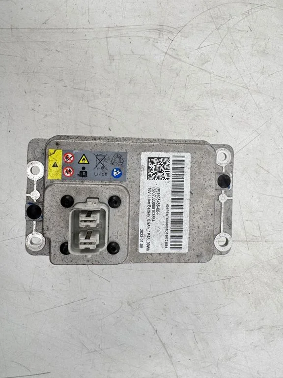 Hübriid-/elektriauto akuelement – Tesla Model Y (2020-)