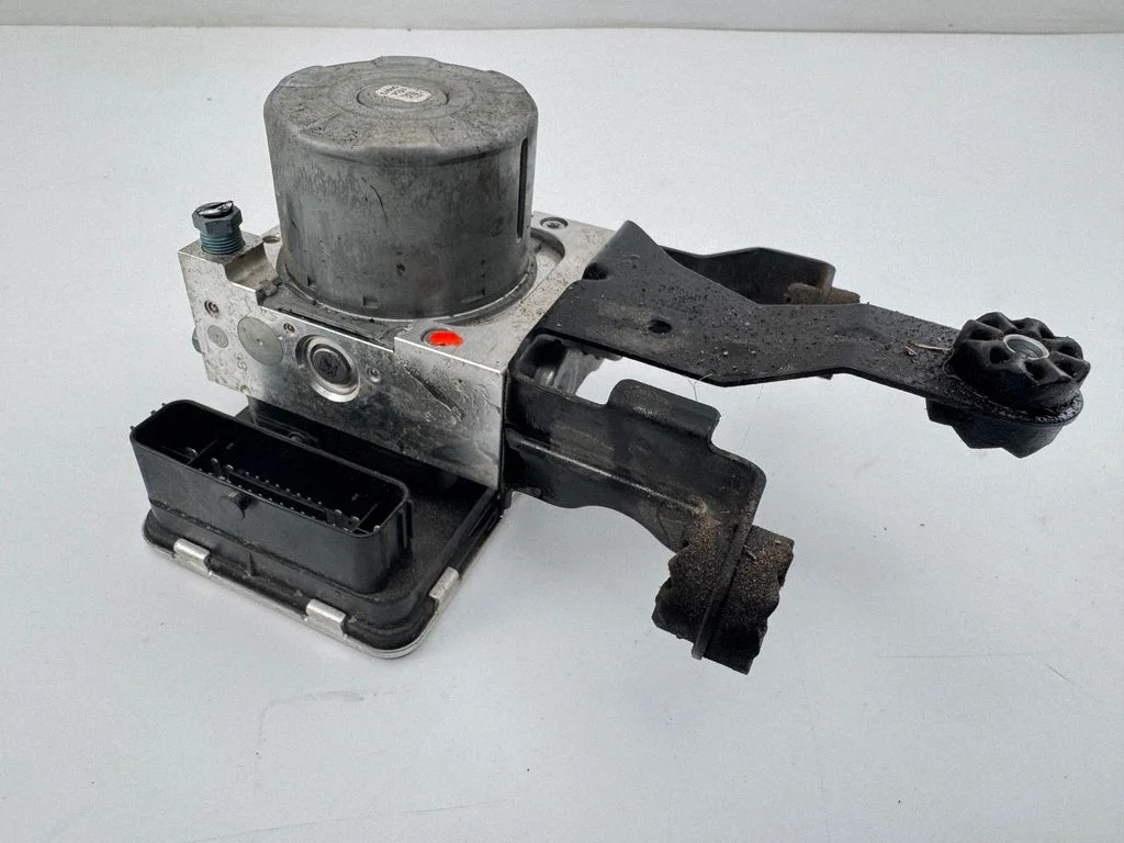 ABS block – BMW 4 Series G22 G23 G24 G26 (2020-)