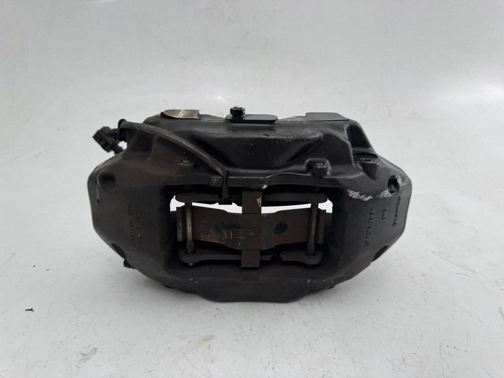 Front brake caliper – Volkswagen Touareg II (2010-2018)