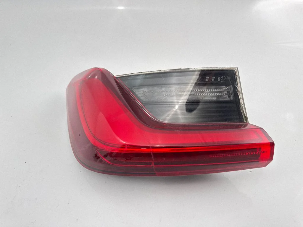 Rear/tail lights 7442757
