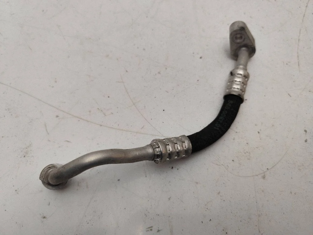 Air conditioning (A/C) pipe/hose 548006701