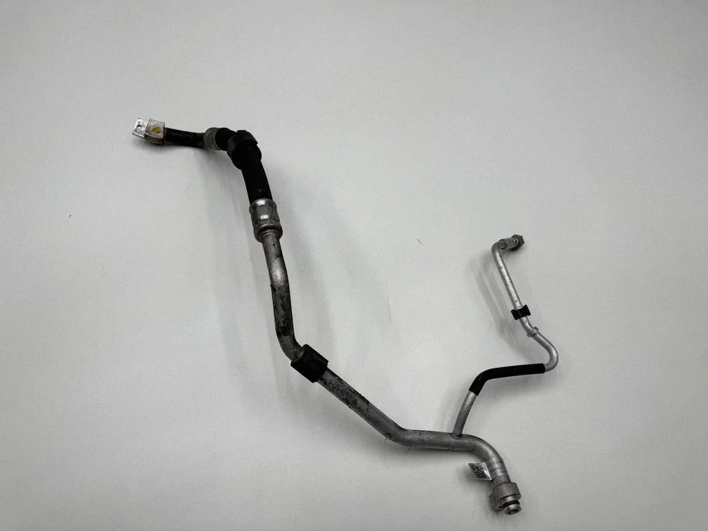 Kliimaseadme toru / voolik 4M1816740N