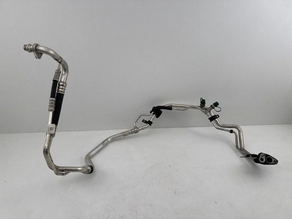 Air conditioning (A/C) pipe/hose CPLA19A834CE