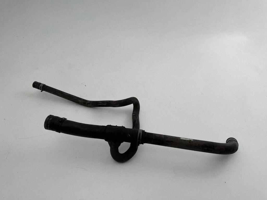 Motora dzesēšanas caurule (-es)/šļūtene (-es) 99610666553