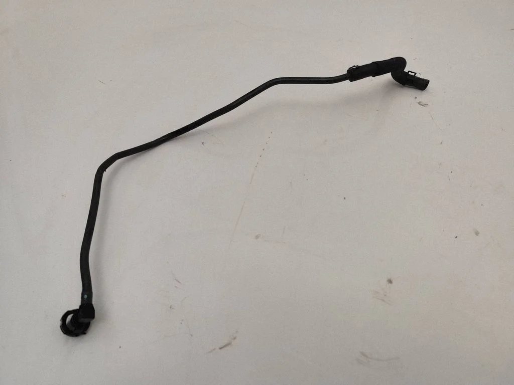 Engine coolant pipe/hose 8W0121081CB
