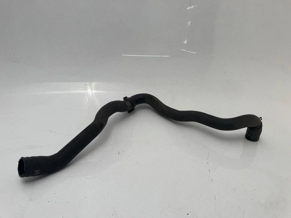 Engine coolant pipe/hose A2465010382