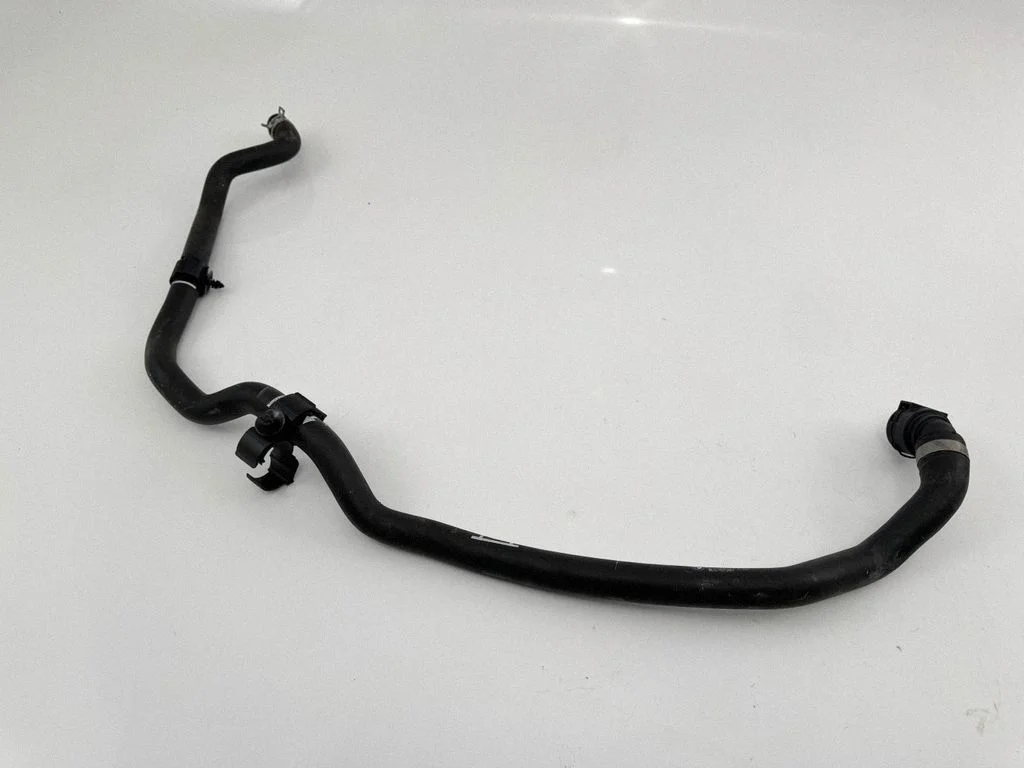 Engine coolant pipe/hose 9398955