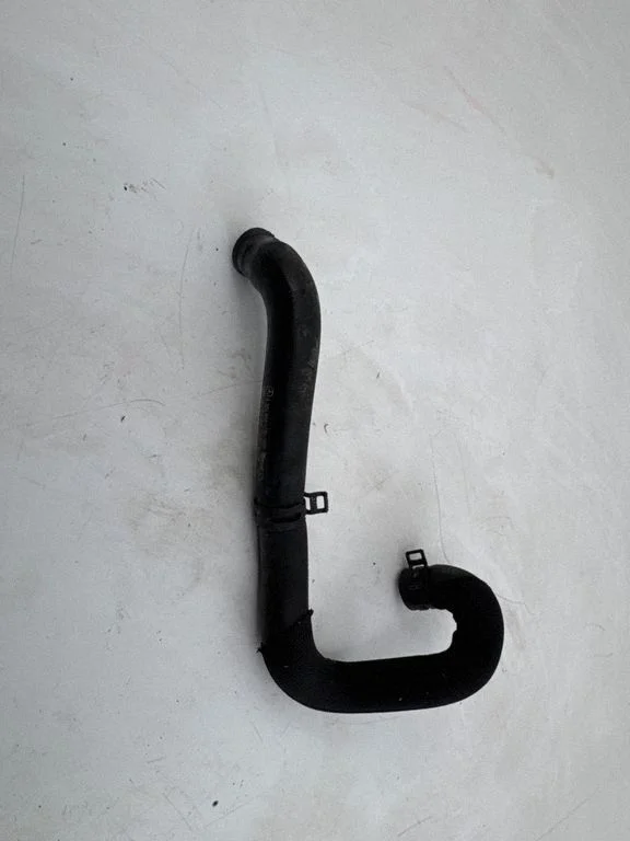 Engine coolant pipe/hose A2055061235