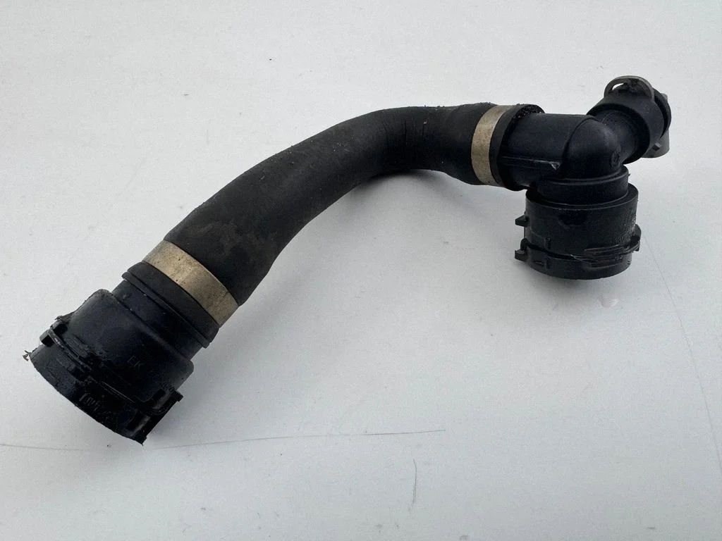 Engine coolant pipe/hose A2535018182