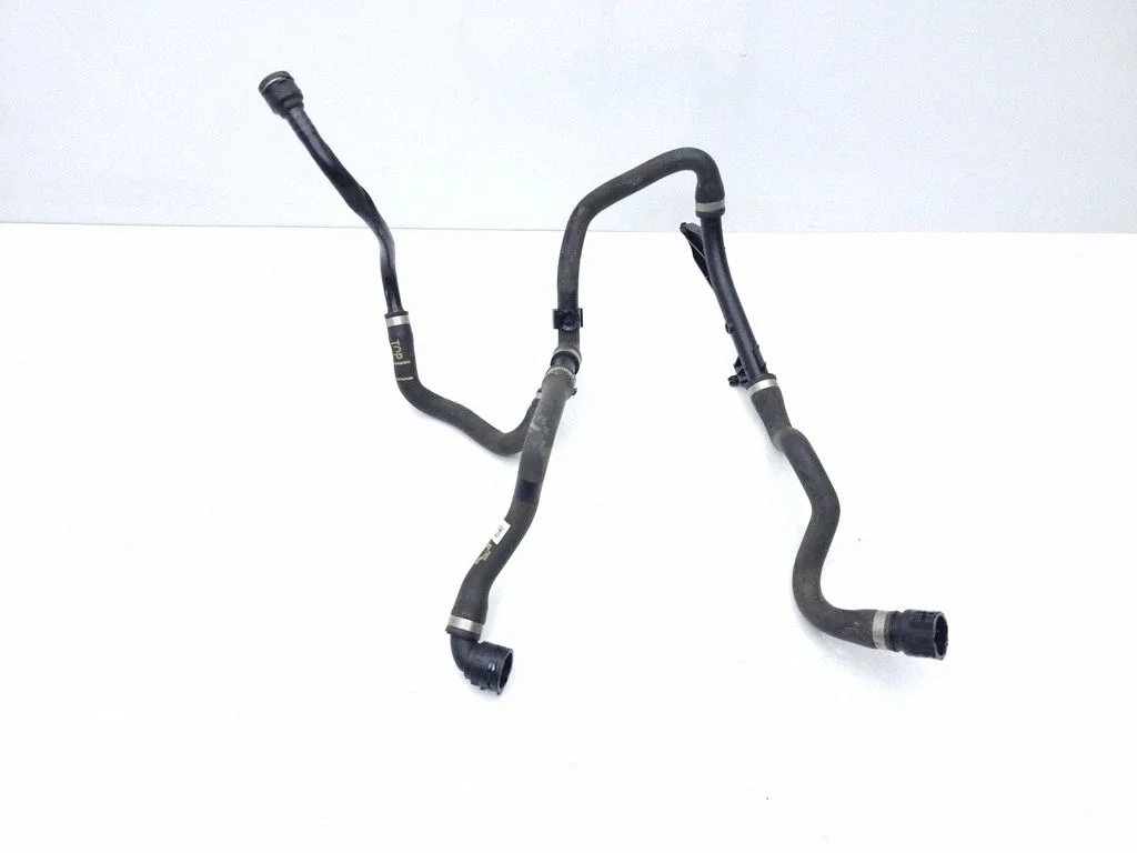 Engine coolant pipe/hose 8634283