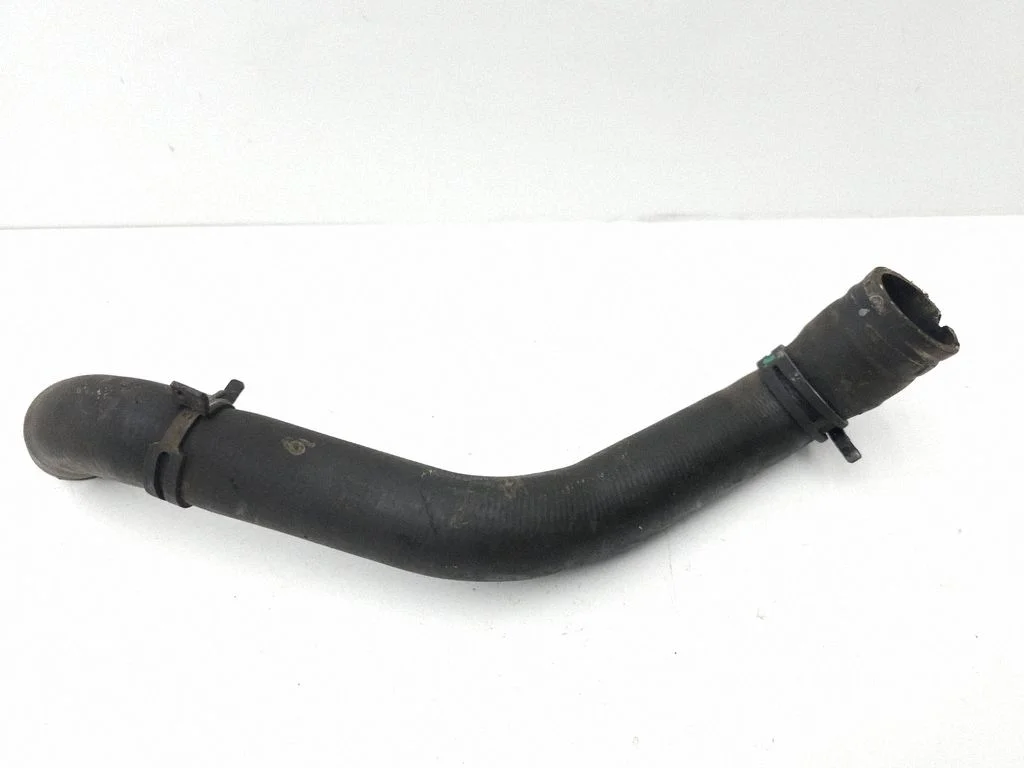 Mootori jahutusvedeliku toru / voolik A2465010182
