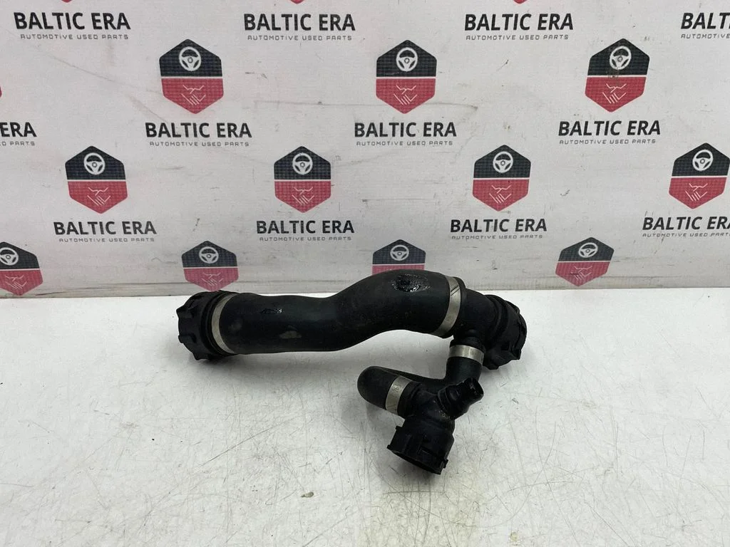 Engine coolant pipe/hose 8506090