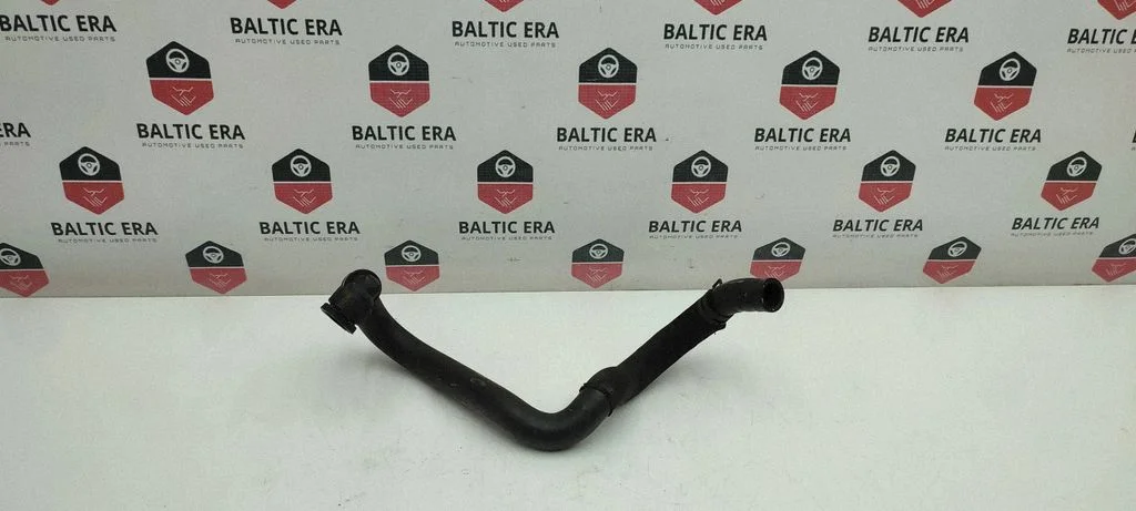 Engine coolant pipe/hose 9367388