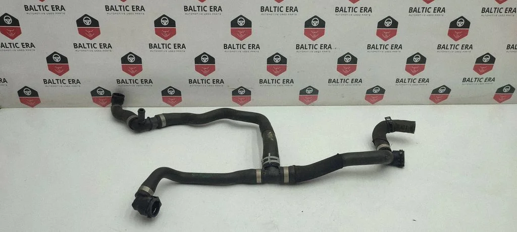Engine coolant pipe/hose 9367389