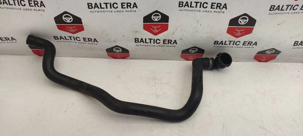Motora dzesēšanas caurule (-es)/šļūtene (-es) 9208183