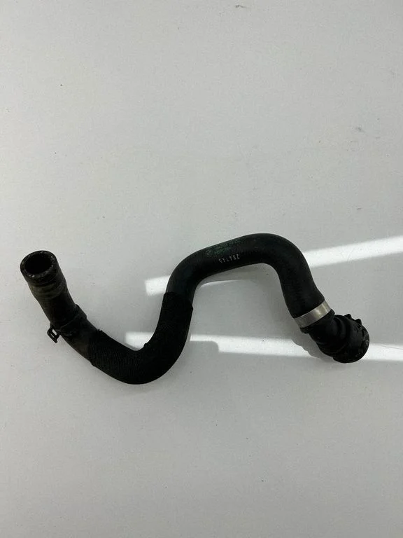 Engine coolant pipe/hose 9170347