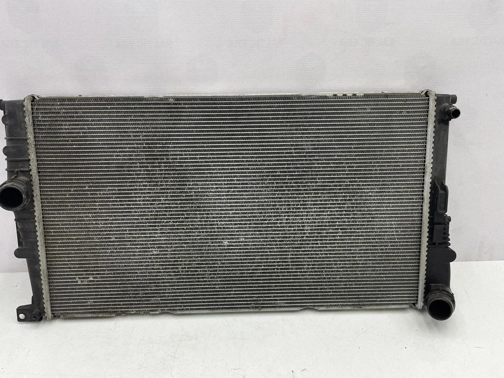 Coolant radiator 17118672104