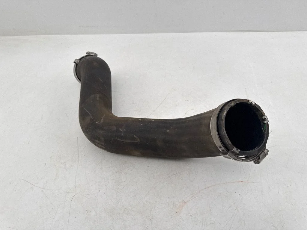 Intercooler hose/pipe FR3C6F073AC