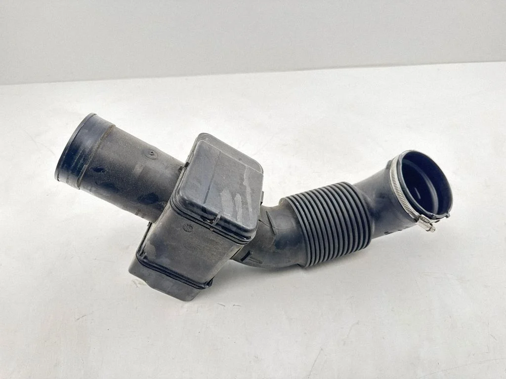 Wąż / rura intercoolera FPLA9C619CC