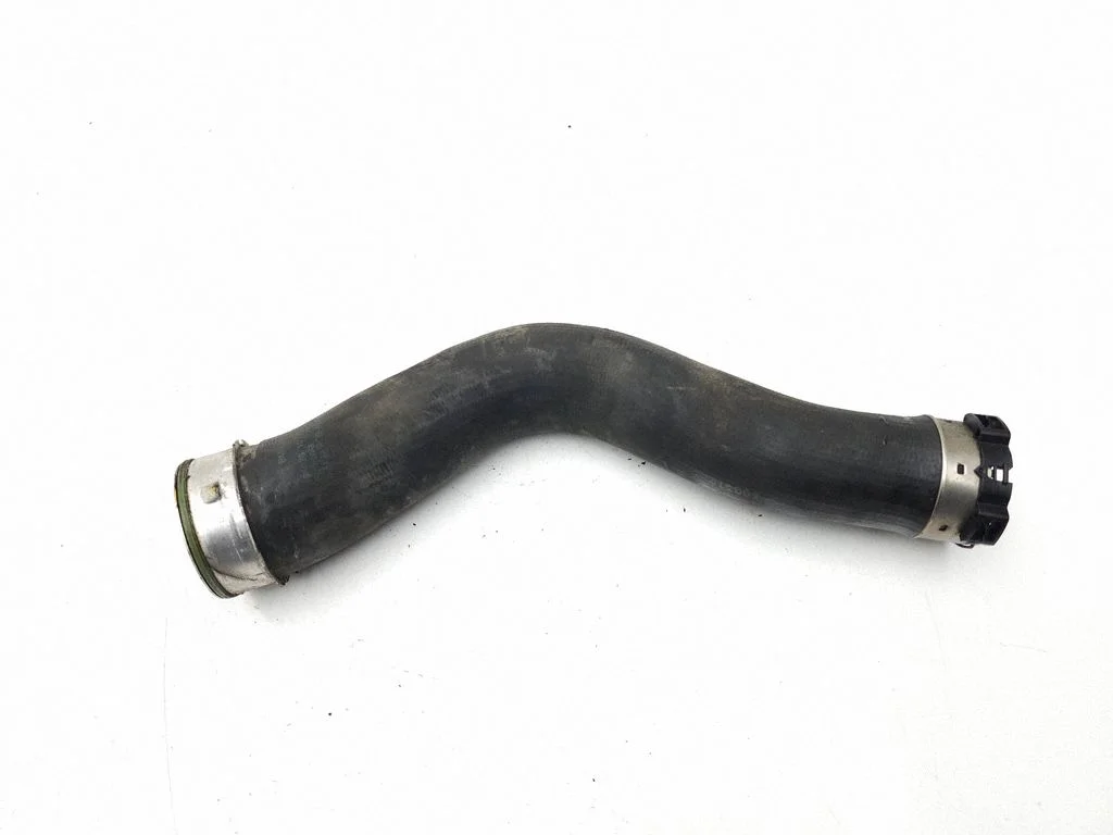 Vahejahuti voolik (-ud)/ toru (-d) 8603095