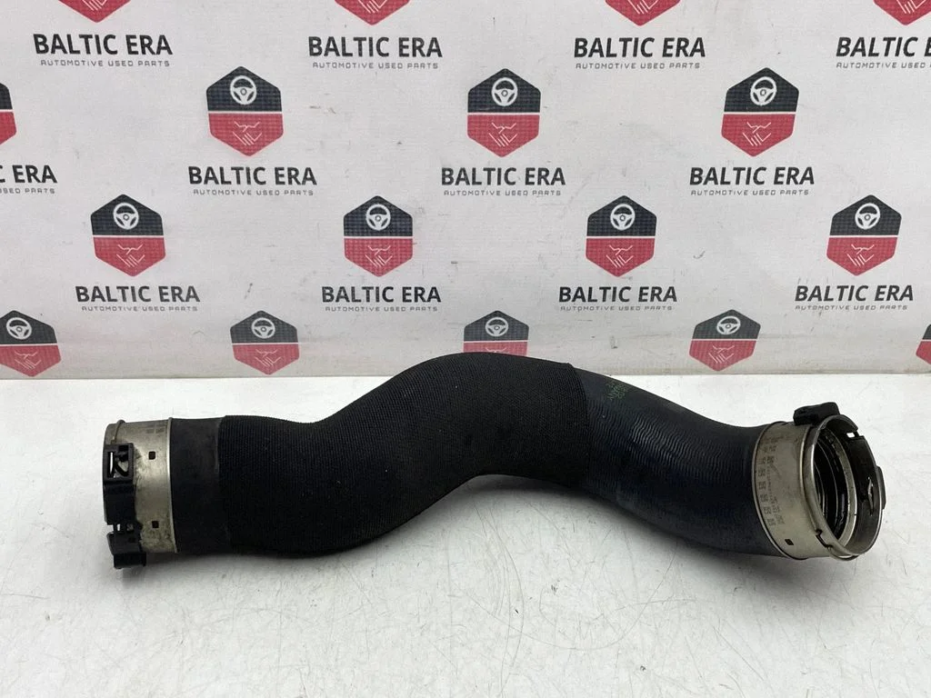 Vahejahuti voolik (-ud)/ toru (-d) – BMW 1-seeria F20 F21 (2011-2019)