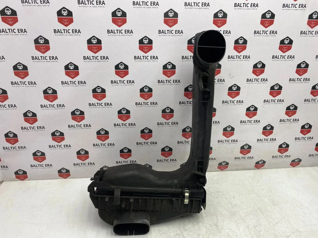 Air filter box 8507565