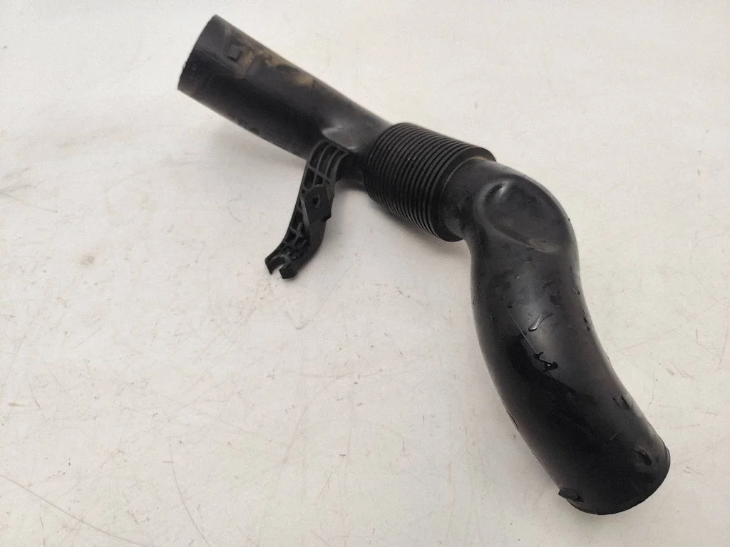 Air intake duct part 9820138980
