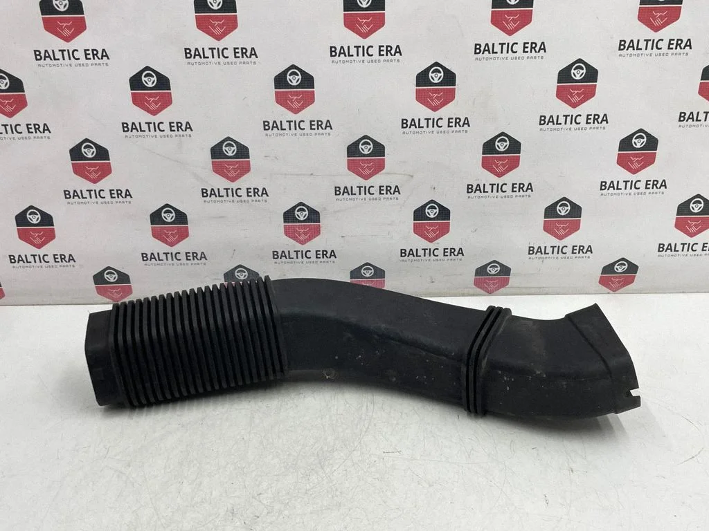 Air intake duct part 7800155