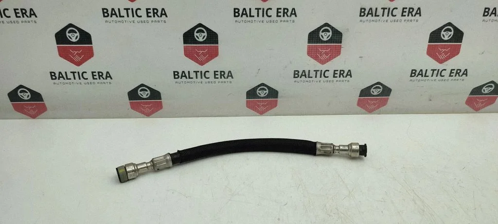 Air intake hose/pipe – BMW 1 Series F20 F21 (2011-2019)