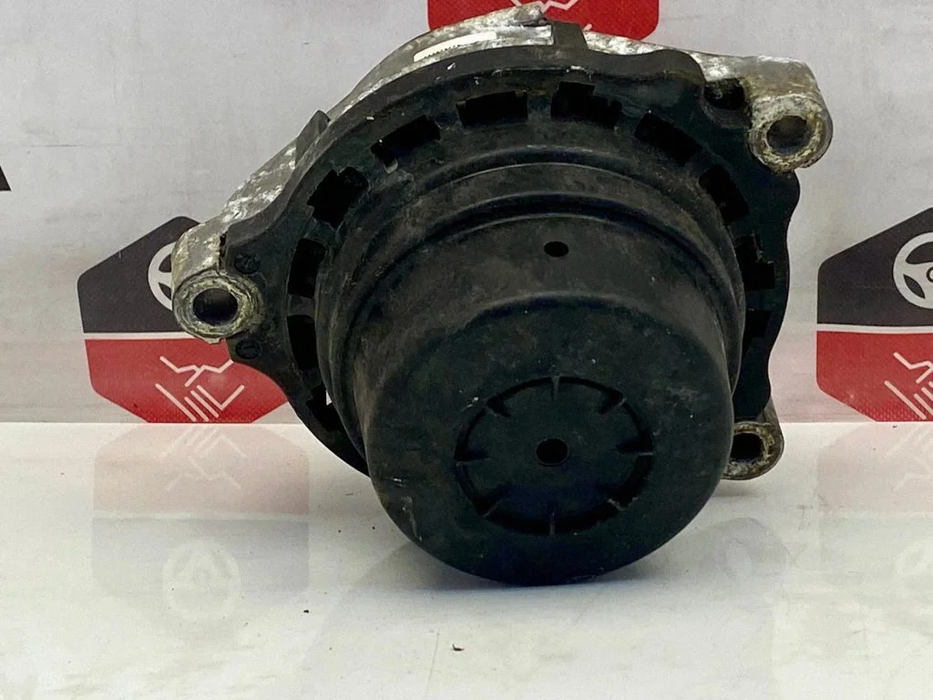 Dzinēja spilvens 6785713-03