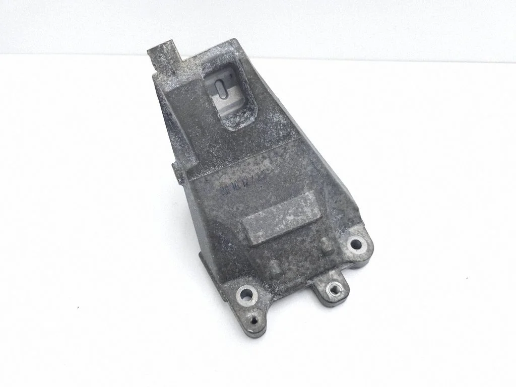 Engine mounting bracket A2782236604