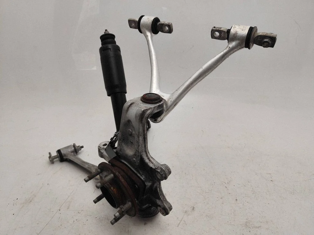 Front wheel hub spindle knuckle S076020