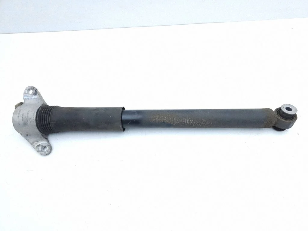 Aizmugurējais amortizators GX6318W003EC